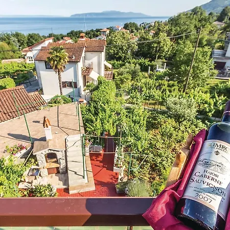 Beautiful In With House Sea View